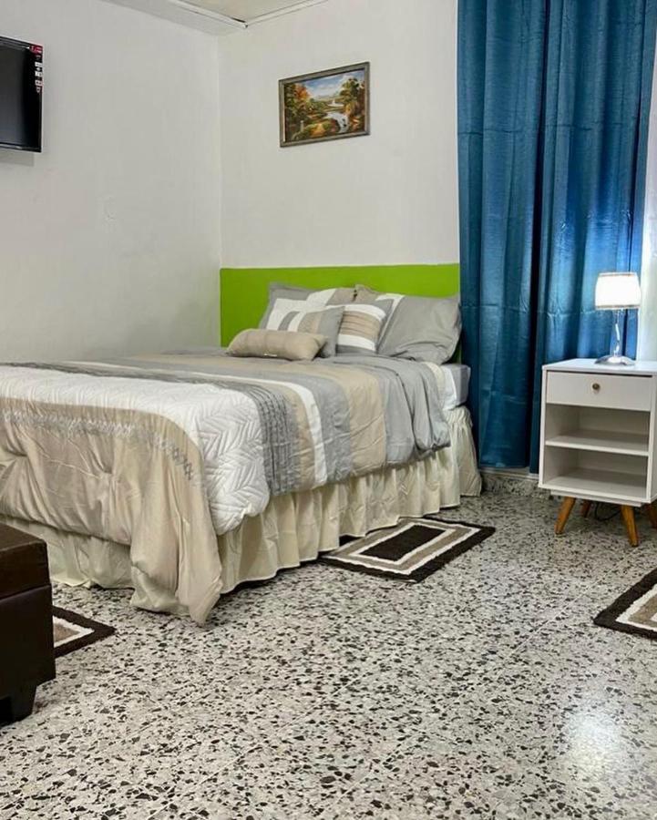 Seven Days Hotel San Pedro Sula Esterno foto
